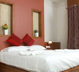 Deluxe AC Room